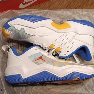 Nike Men's White, Blue, and Yellow Sneakers